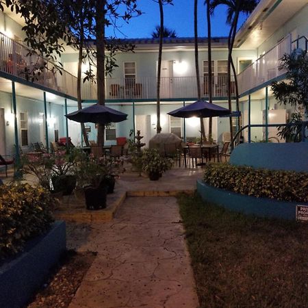 Motel Charter House Hollywood Exterior foto